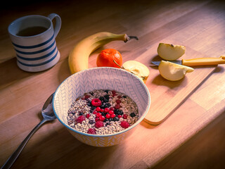 Fr&uuml;hst&uuml;ck mit Obst