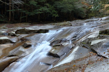 滑床渓谷　出合滑　渓流　（愛媛県　松野町）
