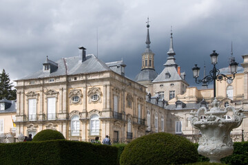 Fototapeta na wymiar Beautiful view of La Granja Palace, in Segovia with cloudy sky