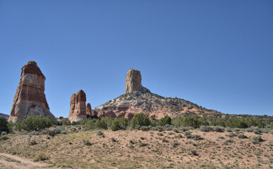 Fototapeta premium Monument Valley experiences a desert climate with cold winters and hot summers.