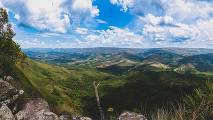 Serra da canastra com vista para morro da babilônia