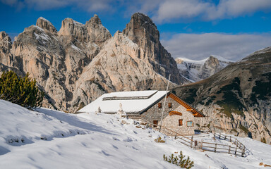 Alpine mountain hut called Malga Grava Longa or Langalm Hutte, 2283 m., in front of Tre Cime di Lavaredo or Drei Zinnen, Trentino Alto Adige, Italy, Europe.