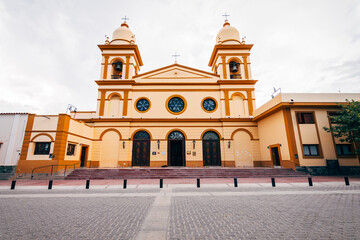 Fototapeta na wymiar church of cafayate, argentina