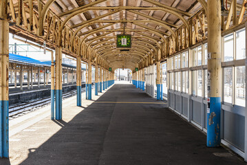 Obraz premium 駅のホーム