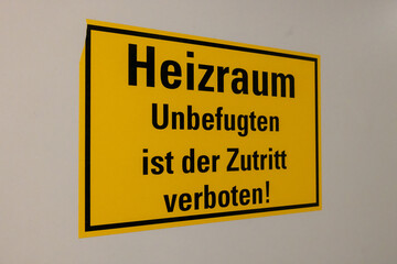 Heizraum Warnschild
