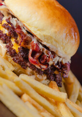 Hamburguesa con papas