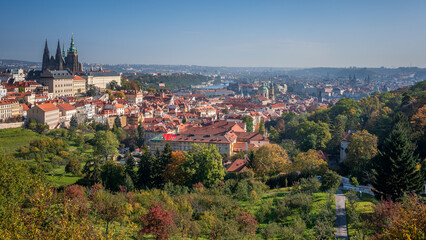Fototapeta premium Prag im Herbstlich 2022