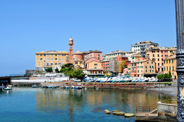 Fototapeta na wymiar Il porticciolo di Nervi a Genova, Liguria, Italia.