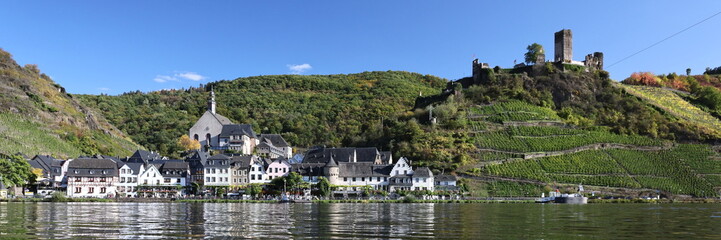 panoramic view from village Beilstein and river moselle, germany