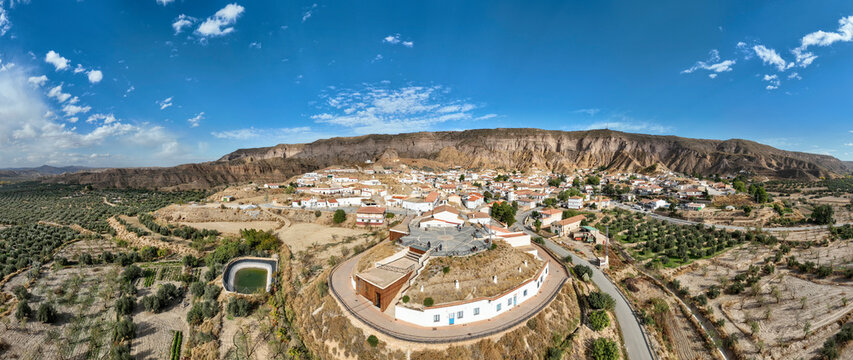 vista del municipio de Gorafe en la provincia de Granada, Espa&ntilde;a