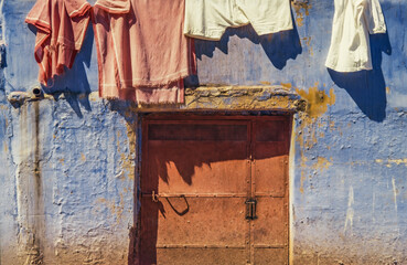 Naklejka premium Laundry drying in the sun, Jodhpur, Rajasthan, India