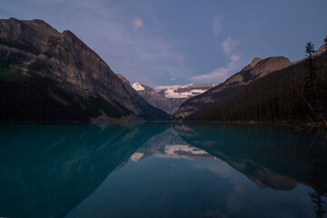 lake louise banff national park