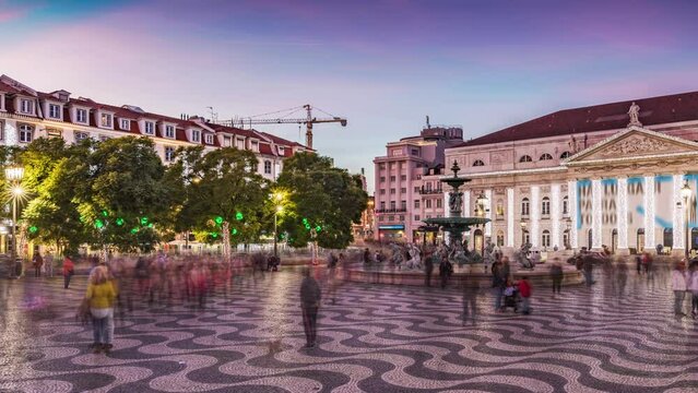 Rossio Square by Night, Lisbon - time lapse