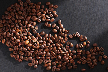 Roasted coffee beans