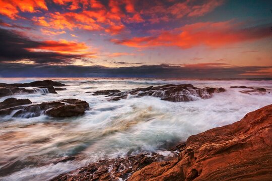 Coastal sunrise Bermagui © Diaconescu