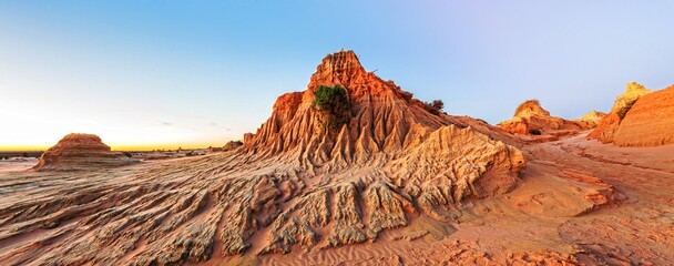 Desert landforms scenic panorama © Diaconescu