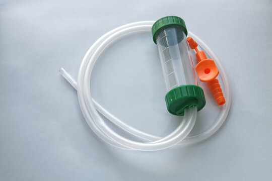 Suction tube, medical equipment for sputum collection.