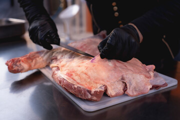 Preparing lamb ribs to stuff 1