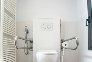 Bathroom adapted for people with disabilities