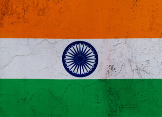 Fototapeta na wymiar Indian flag on cracked wall