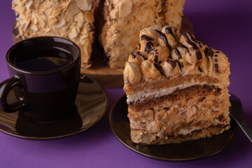 photo a piece of cake and a cup of coffee