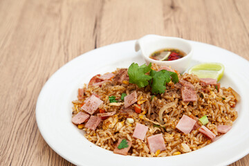 Chinese fried rice with ham and egg