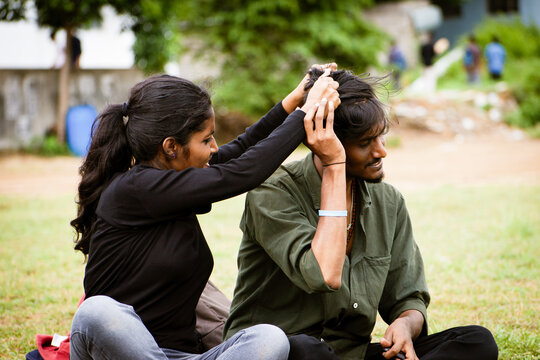 Unhappy Indian young women fighting with his boyfriend.