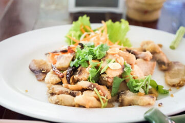 Deep fried pork belly is a very easy dish to make but it does offer the unstoppable eating when trying.