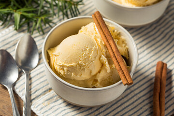 Homemade Christmas Eggnog Ice Cream