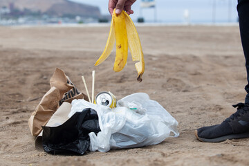 Contaminación en la Playa - Beach pollution