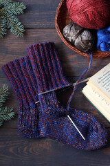 Sock wool knitting yarn and knitting needles