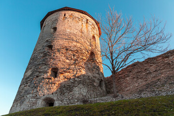 Gremyachaya Tower exterior on a sunny day