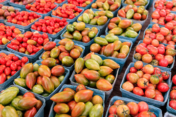 Fresh and organic tomatoes at farmers market
