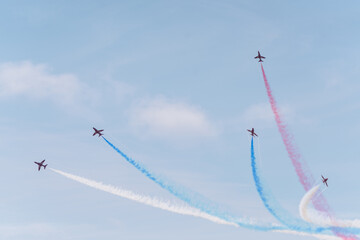 Red arrows