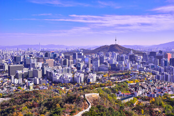 A bird's-eye view of the metropolis of Seoul from the top of the mountain, 산위에서 내려다본 대도시 서울의 조감도