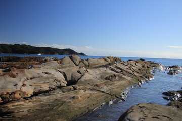 高知県竜串海岸　奇岩のある風景