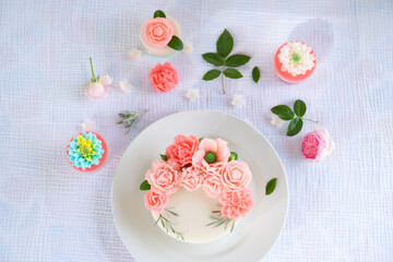 Obraz na płótnie Canvas Sweet Colourful Flowers Milk jelly cake, Beautiful flower shaped coconut milk jelly cake.