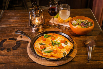 ミックスピザ　Italian delicious food mixture pizza