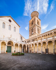 Fototapeta na wymiar church of Salerno