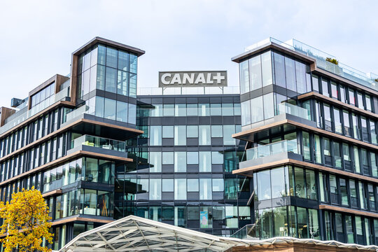 Canal + headquarters building in Issy-les-Moulineaux near Paris, France