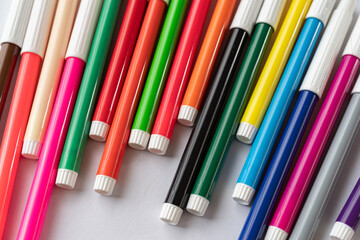カラフルなペン