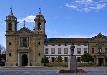 Fototapeta na wymiar Church and Convent do populo in Braga, Norte - Portugal 