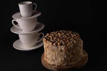 photo walnut cake and dishes
