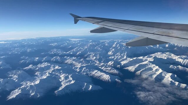 Flight over the Alps 4k