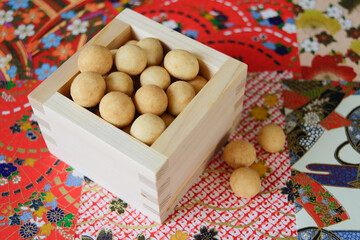 Japanese style,   washi paper,   Japan,   New Year,   Bean,   sowing,   setsubun beans,   masu,  ...