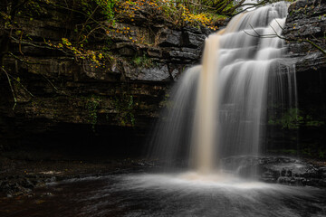 Fototapeta premium waterfall in the forest