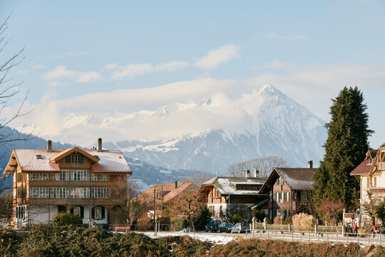 interlaken_switzerland_12