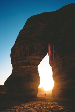 in between the trunk of elephant rock 