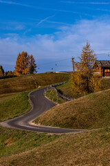Plener fotograficzny jesień w Dolomitach - obrazy, fototapety, plakaty
