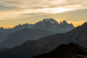 Fototapeta na wymiar Dolomity,przełęcz , góry , dolomity, Włochy, Alpy, Tyrol, Passo Gardena